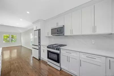 1043 Delaware Avenue, Island Park, NY 11558 - Photo 20