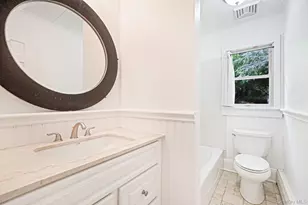 20 Dolphin Way, Riverhead, NY 11901 - Photo 16