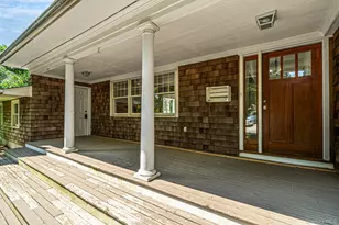 20 Dolphin Way, Riverhead, NY 11901 - Photo 2