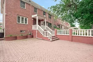 153-14 76th Rd, Flushing, NY 11367 - Photo 4