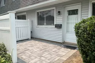 92 Storm Dr, Holtsville, NY 11742 - Photo 2