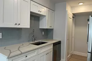 92 Storm Dr, Holtsville, NY 11742 - Photo 6