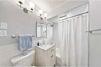 280 Cherry Valley Avenue #A2, Garden City, NY 11530 - Photo 18