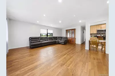 23515 Bentley Road, Rosedale, NY 11422 - Photo 16