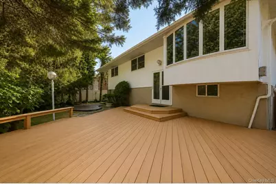 561 Golf Drive, Valley Stream, NY 11581 - Photo 36
