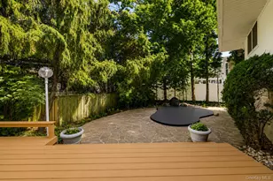 561 Golf Dr, Valley Stream, NY 11581 - Photo 40