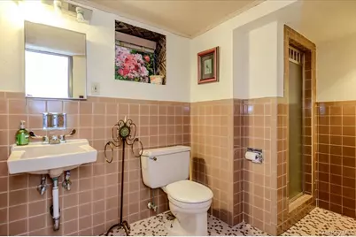 561 Golf Drive, Valley Stream, NY 11581 - Photo 32