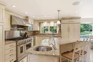 27 School Ln, Lloyd Harbor, NY 11743 - Photo 6