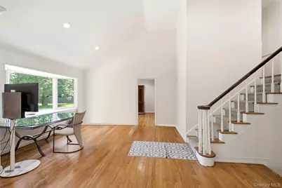 27 School Lane, Lloyd Harbor, NY 11743 - Photo 10