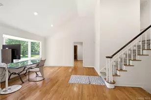 27 School Ln, Lloyd Harbor, NY 11743 - Photo 10