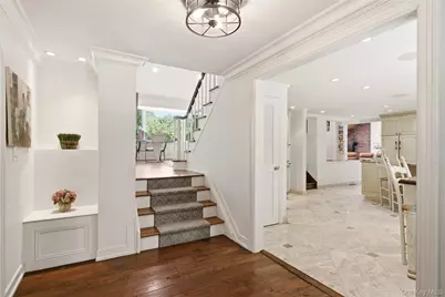 27 School Lane, Lloyd Harbor, NY 11743 - Photo 4