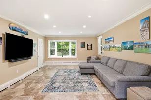 27 School Ln, Lloyd Harbor, NY 11743 - Photo 16