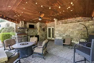 27 School Ln, Lloyd Harbor, NY 11743 - Photo 28