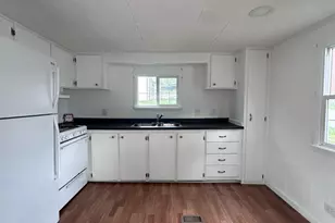5 Hideaway Ln, Marlboro, NY 12542 - Photo 4