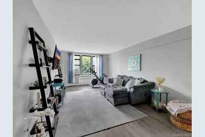 270 N Broadway #6H, Yonkers, NY 10701 - Photo 4