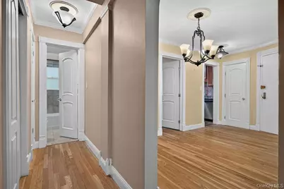 103 Wiltshire Road #D8, Scarsdale, NY 10583 - Photo 16
