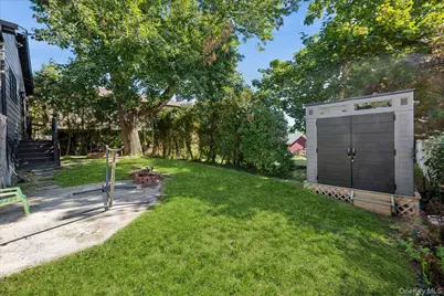 2 Cornwall Lane, Port Washington, NY 11050 - Photo 24