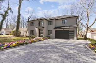 1 Bentley Rd, Great Neck, NY 11023 - Photo 1