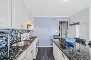 52-67 72nd St, Maspeth, NY 11378 - Photo 32