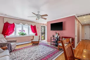 266 Albert St, Lindenhurst, NY 11757 - Photo 8