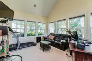 5 Daffodil Ln, Lake Grove, NY 11755 - Photo 12