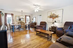 790 Woodside Dr, Wantagh, NY 11793 - Photo 6