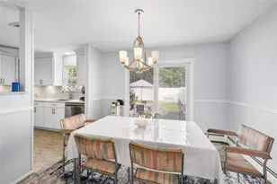 11 Monitor Ct, Coram, NY 11727 - Photo 10