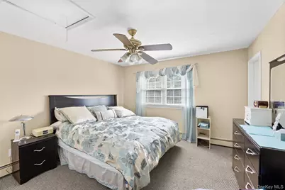 11 Monitor Court, Coram, NY 11727 - Photo 22