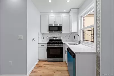 252 E 86th Street, Brooklyn, NY 11236 - Photo 4