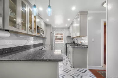 8811 Sabre Street, Bellerose, NY 11427 - Photo 6