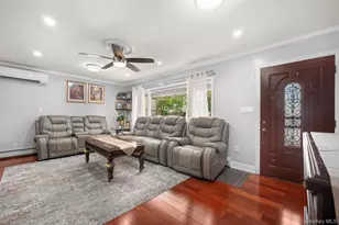 88-11 Sabre St, Bellerose, NY 11427 - Photo 2