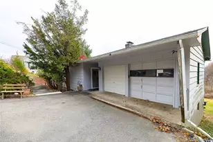 21 N Gate Rd, Carmel, NY 10512 - Photo 6