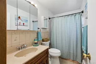 231 E Hampton Rd, Lindenhurst, NY 11757 - Photo 10