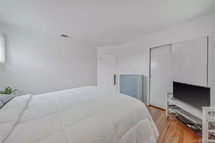 27 Ventura Dr, North Babylon, NY 11703 - Photo 20