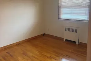 268-18 81st Ave, Floral Park, NY 11040 - Photo 10