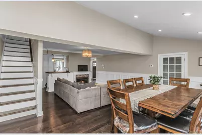 31 Martin Lane, Westbury, NY 11590 - Photo 10