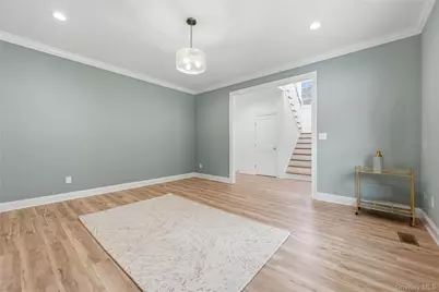 47 Central Parkway, Huntington, NY 11743 - Photo 8