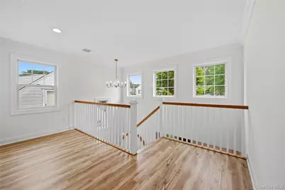 47 Central Parkway, Huntington, NY 11743 - Photo 28