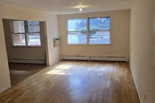 152 Kearsing Pkwy, Monsey, NY 10952 - Photo 4