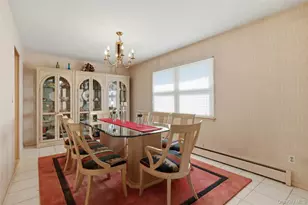 12 Kenny St, Hauppauge, NY 11788 - Photo 8