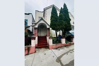 8614 143rd Street, Jamaica, NY 11435 - Photo 2