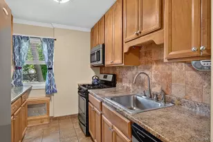 103 Wiltshire Rd, Scarsdale, NY 10583 - Photo 10