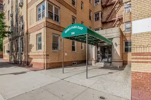 2166 Bronx Pk E, Bronx, NY 10462 - Photo 1