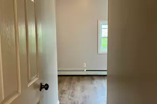 6 E 2nd St, Huntington Station, NY 11746 - Photo 10