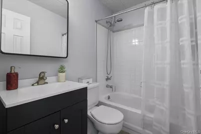 3220 Fairfield Avenue #4D, Bronx, NY 10463 - Photo 10