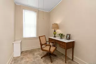 71-27 68th St, Glendale, NY 11385 - Photo 16