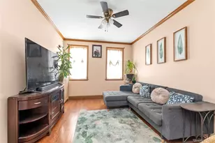 71-27 68th St, Glendale, NY 11385 - Photo 12