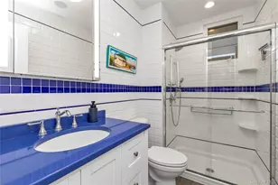 71-27 68th St, Glendale, NY 11385 - Photo 6