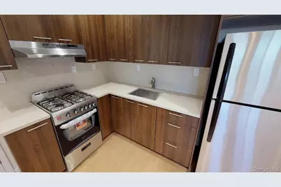 67-19 Austin Street #5A, Forest Hills, NY 11375 - Photo 6