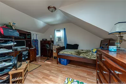 234 Grand Avenue, Lindenhurst, NY 11757 - Photo 14